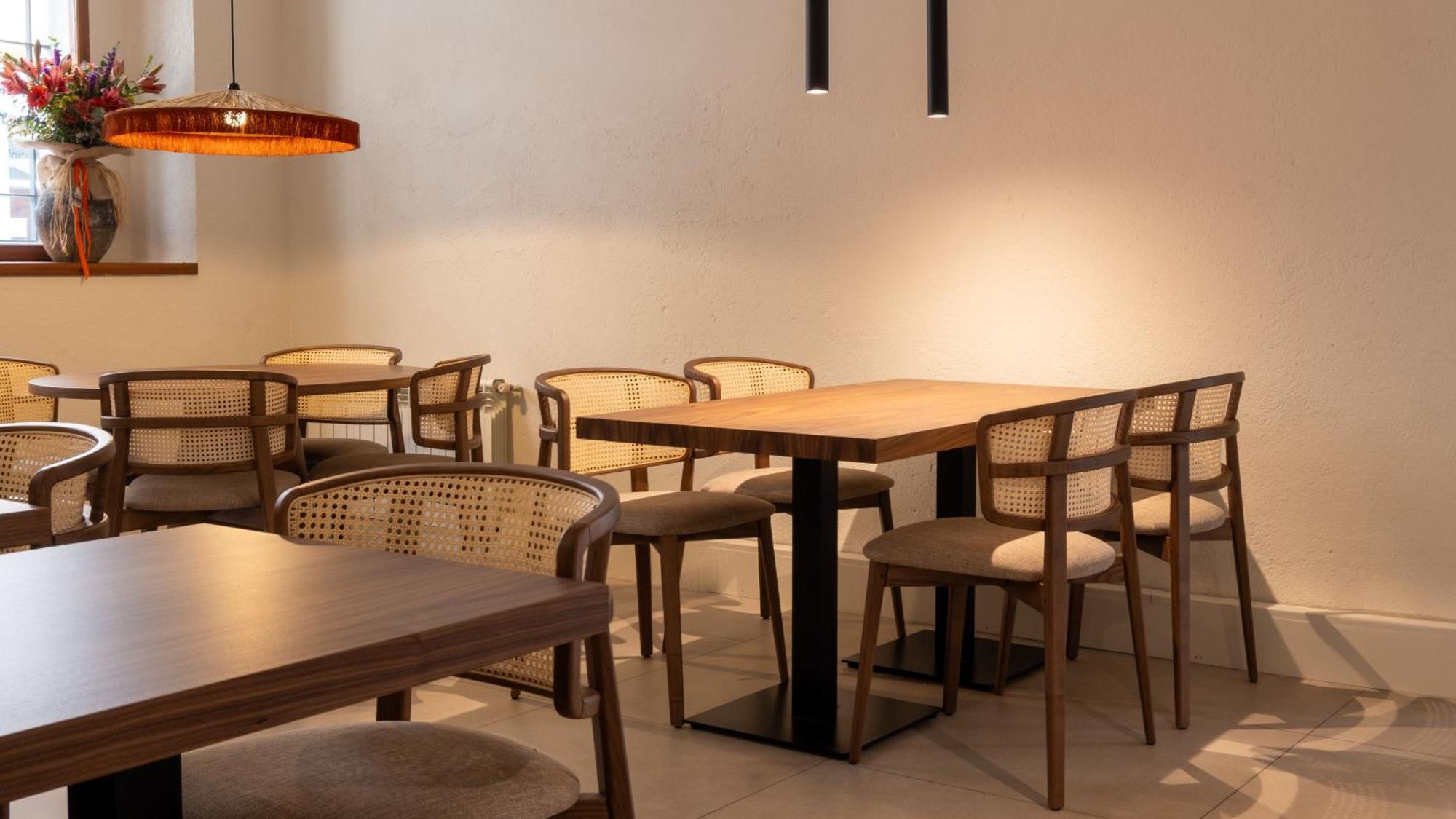 Flora Bed & Breakfast Banyoles Exterior photo
